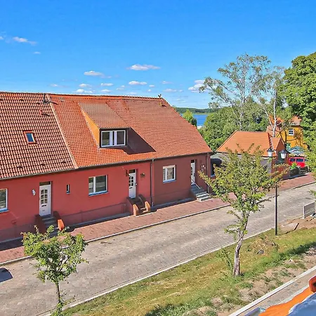 Ferienwohnung Malchow דירה *